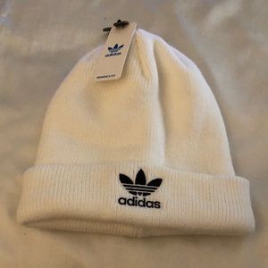 Adidas Originals Women’s Fit Trefoil Fold Over Beanie Hat White & Black NWT